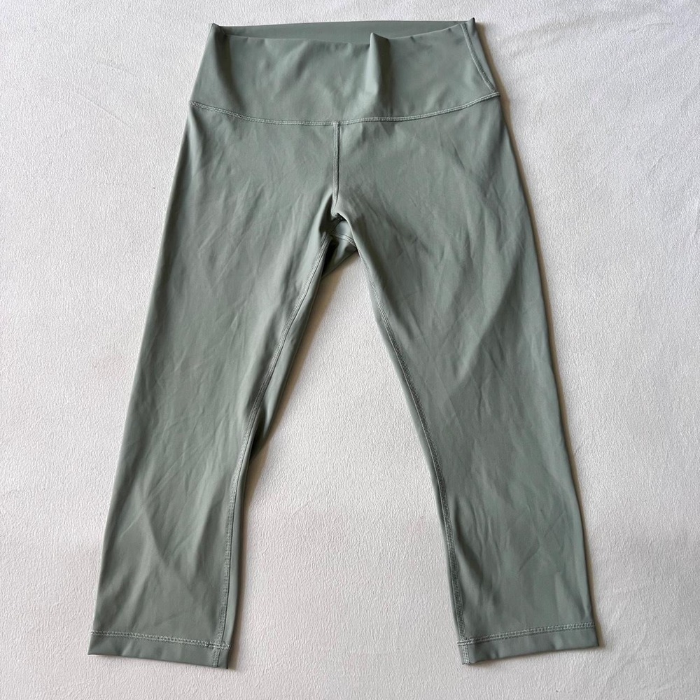 LuLuLemon Capri Leggings Sage Green New without Tags Workout Gym Pilates Athlete
